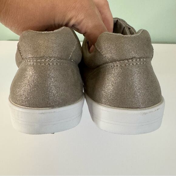 Evans Women's Metallic Tan Velcro Closure Sneaker Size 9.5 Extra Wide EE - Picture 7 of 11